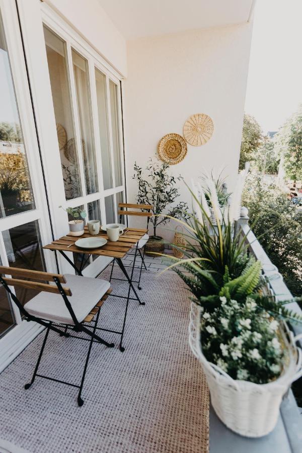 Traber Apartments Im Herzen Leipzigs Balkon Parkplatz Экстерьер фото